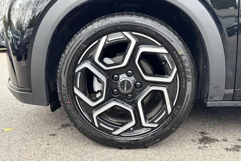  BYD Dolphin 60.48kWh Design Auto 5dr Thumbnail #25