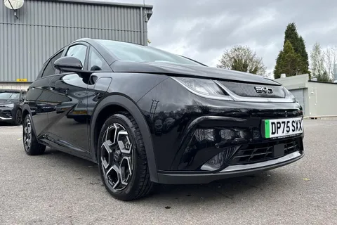  BYD Dolphin 60.48kWh Design Auto 5dr Thumbnail #33