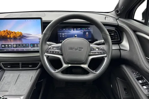 DU75UXJ BYD Sealion 7 91.3kWh Excellence Auto AWD 5dr Thumbnail #38