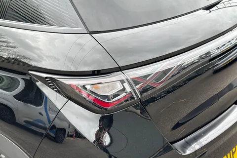  BYD Dolphin 60.48kWh Design Auto 5dr Thumbnail #44