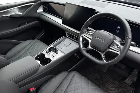 DU75UXJ BYD Sealion 7 91.3kWh Excellence Auto AWD 5dr Thumbnail #49