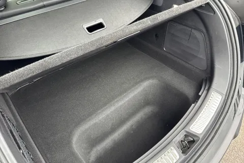 DU75UXJ BYD Sealion 7 91.3kWh Excellence Auto AWD 5dr Thumbnail #56