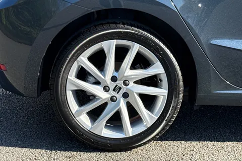 KR75YOF SEAT Ibiza 1.0 TSI FR DSG Euro 6 (s/s) 5dr Thumbnail #14