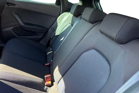 KR75YOF SEAT Ibiza 1.0 TSI FR DSG Euro 6 (s/s) 5dr Thumbnail #19