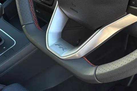 KR75YOF SEAT Ibiza 1.0 TSI FR DSG Euro 6 (s/s) 5dr Thumbnail #32