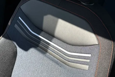 KR75YOF SEAT Ibiza 1.0 TSI FR DSG Euro 6 (s/s) 5dr Thumbnail #36