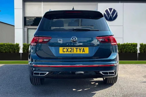 CX21TYA Volkswagen Tiguan 2.0 TDI R-Line 5dr DSG ⭐1 Year VW Warranty⭐ Thumbnail #5