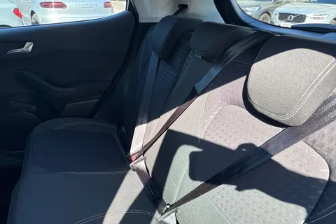 BN69PGE Ford Fiesta 1.1 Ti-VCT Zetec Euro 6 (s/s) 5dr Thumbnail #15