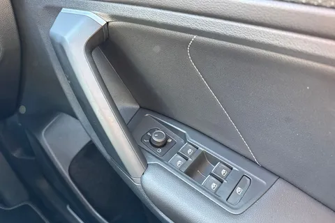 CX21TYA Volkswagen Tiguan 2.0 TDI R-Line 5dr DSG ⭐1 Year VW Warranty⭐ Thumbnail #22