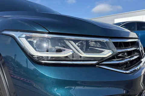 CX21TYA Volkswagen Tiguan 2.0 TDI R-Line 5dr DSG ⭐1 Year VW Warranty⭐ Thumbnail #31