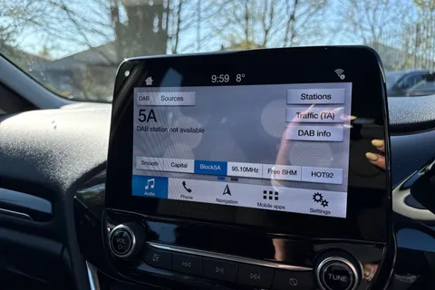 BN69PGE Ford Fiesta 1.1 Ti-VCT Zetec Euro 6 (s/s) 5dr Thumbnail #32