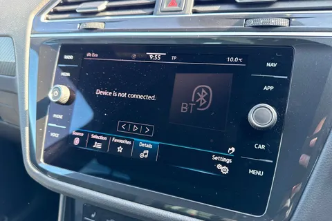 CX21TYA Volkswagen Tiguan 2.0 TDI R-Line 5dr DSG ⭐1 Year VW Warranty⭐ Thumbnail #51