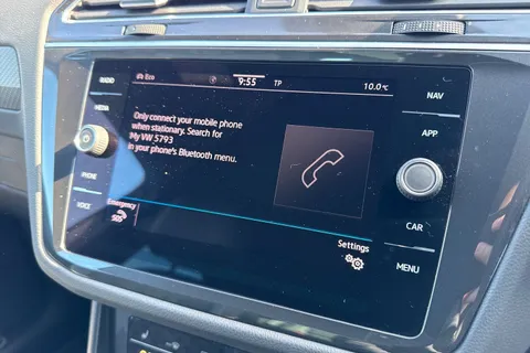 CX21TYA Volkswagen Tiguan 2.0 TDI R-Line 5dr DSG ⭐1 Year VW Warranty⭐ Thumbnail #52