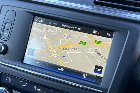 SK66KXT Renault Kadjar 1.5 dCi Dynamique Nav Euro 6 (s/s) 5dr Thumbnail #18