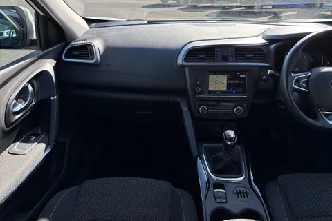 SK66KXT Renault Kadjar 1.5 dCi Dynamique Nav Euro 6 (s/s) 5dr Thumbnail #21