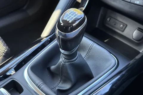 SK66KXT Renault Kadjar 1.5 dCi Dynamique Nav Euro 6 (s/s) 5dr Thumbnail #24