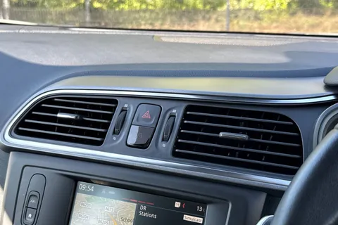 SK66KXT Renault Kadjar 1.5 dCi Dynamique Nav Euro 6 (s/s) 5dr Thumbnail #42