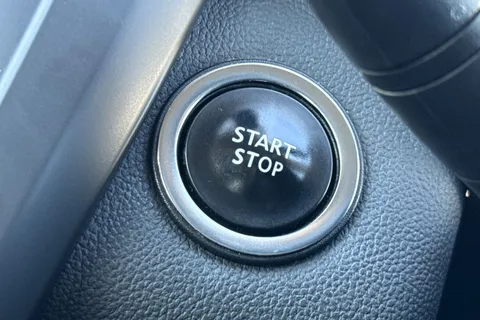 SK66KXT Renault Kadjar 1.5 dCi Dynamique Nav Euro 6 (s/s) 5dr Thumbnail #43