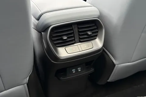  BYD Sealion 7 91.3kWh Excellence Auto AWD 5dr Thumbnail #52