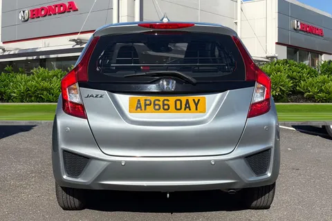 AP66OAY Honda Jazz 1.3 SE 5dr CVT Thumbnail #6