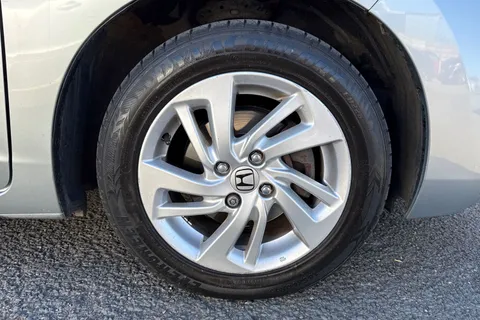 AP66OAY Honda Jazz 1.3 SE 5dr CVT Thumbnail #14