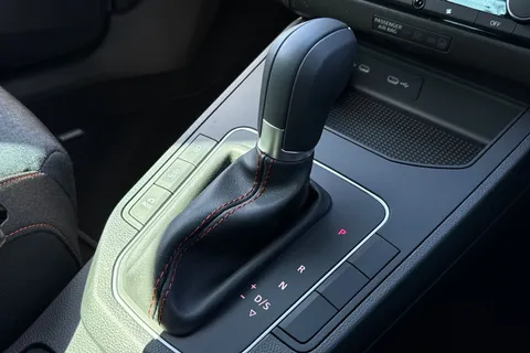 KR75SXX SEAT Ibiza 1.0 TSI FR DSG Euro 6 (s/s) 5dr Thumbnail #23