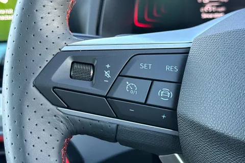 KR75SXX SEAT Ibiza 1.0 TSI FR DSG Euro 6 (s/s) 5dr Thumbnail #36