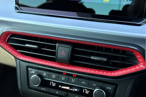 KR75SXX SEAT Ibiza 1.0 TSI FR DSG Euro 6 (s/s) 5dr Thumbnail #39