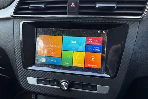 DS18ULZ MG Mg Zs 1.5 VTi-TECH Exclusive Euro 6 (s/s) 5dr Thumbnail #33