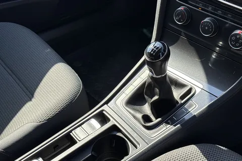 ND67URJ Volkswagen Golf 1.4 TSI SE [Nav] 5dr Thumbnail #24