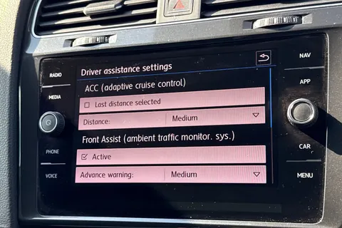 ND67URJ Volkswagen Golf 1.4 TSI SE [Nav] 5dr Thumbnail #31