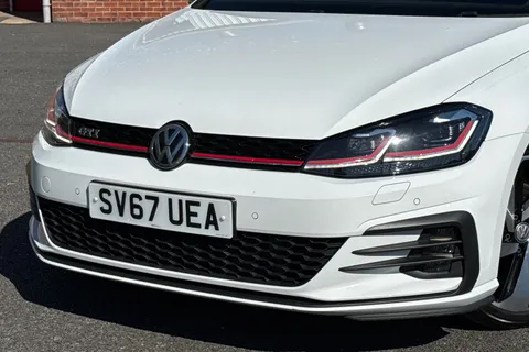 SV67UEA Volkswagen Golf 2.0 TSI BlueMotion Tech GTI Euro 6 (s/s) 5dr Thumbnail #26