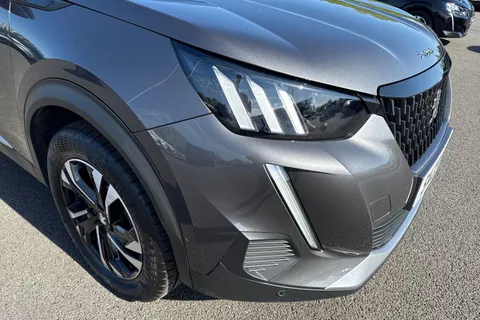 SA23HWN PEUGEOT 2008 1.2 PureTech GT EAT Euro 6 (s/s) 5dr Thumbnail #26
