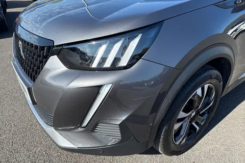 SA23HWN PEUGEOT 2008 1.2 PureTech GT EAT Euro 6 (s/s) 5dr Thumbnail #27