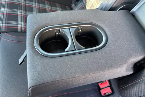 SV67UEA Volkswagen Golf 2.0 TSI BlueMotion Tech GTI Euro 6 (s/s) 5dr Thumbnail #38