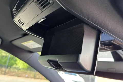 SV67UEA Volkswagen Golf 2.0 TSI BlueMotion Tech GTI Euro 6 (s/s) 5dr Thumbnail #48