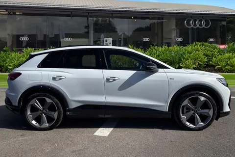 KO25VUX Audi Q4 e-tron Q4  Black Edition 45 e-tron  210,00 kW Thumbnail #4