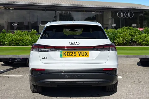 KO25VUX Audi Q4 e-tron Q4  Black Edition 45 e-tron  210,00 kW Thumbnail #5