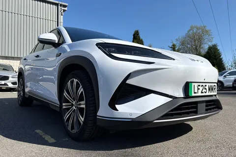 LF25MMR BYD Sealion 7 82.5kWh Design Auto AWD 5dr Thumbnail #27