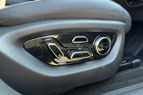 LF25MMR BYD Sealion 7 82.5kWh Design Auto AWD 5dr Thumbnail #30