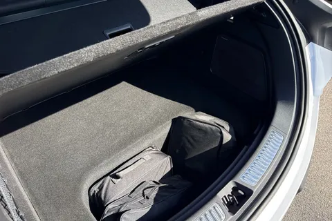 LF25MMR BYD Sealion 7 82.5kWh Design Auto AWD 5dr Thumbnail #37