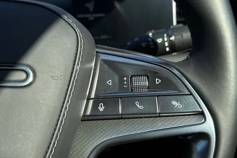 LF25MMR BYD Sealion 7 82.5kWh Design Auto AWD 5dr Thumbnail #52