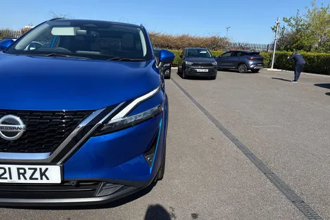 DC21RZK Nissan Qashqai 1.3 DIG-T MHEV Premiere Edition Euro 6 (s/s) 5dr Thumbnail #27