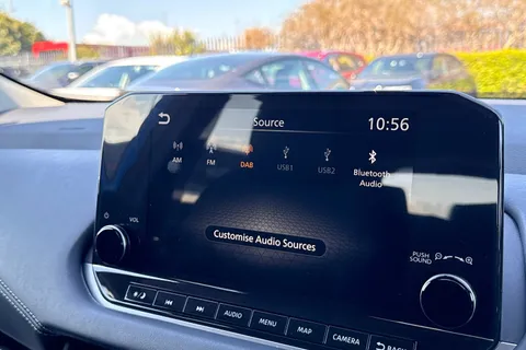 DC21RZK Nissan Qashqai 1.3 DIG-T MHEV Premiere Edition Euro 6 (s/s) 5dr Thumbnail #46