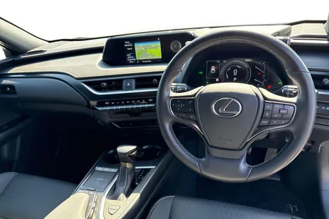 DF21UGR Lexus Ux 2.0 250h E-CVT Euro 6 (s/s) 5dr Thumbnail #19