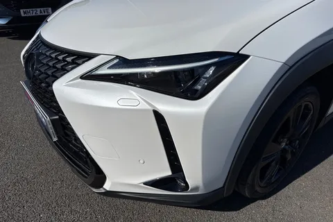 DF21UGR Lexus Ux 2.0 250h E-CVT Euro 6 (s/s) 5dr Thumbnail #27