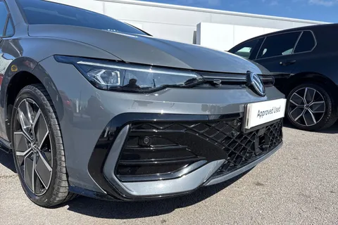 KR75XCO Volkswagen Golf 2.0 TDI 150 Black Edition DSG  ⭐ Head-up display,  DCC, Panoramic sunroof⭐ Thumbnail #10