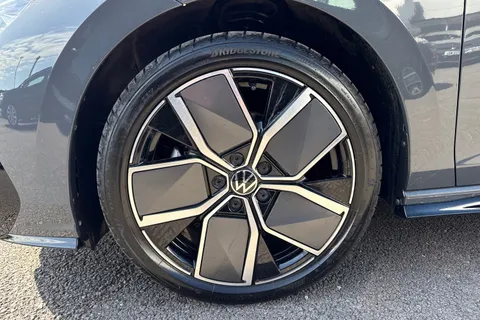 KR75XCO Volkswagen Golf 2.0 TDI 150 Black Edition DSG  ⭐ Head-up display,  DCC, Panoramic sunroof⭐ Thumbnail #13