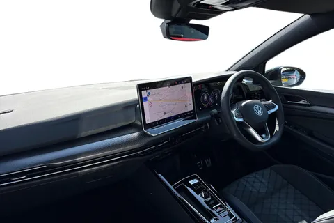 KR75XCO Volkswagen Golf 2.0 TDI 150 Black Edition DSG  ⭐ Head-up display,  DCC, Panoramic sunroof⭐ Thumbnail #16