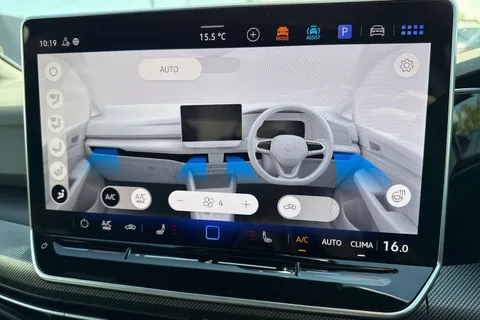 KR75XCO Volkswagen Golf 2.0 TDI 150 Black Edition DSG  ⭐ Head-up display,  DCC, Panoramic sunroof⭐ Thumbnail #23